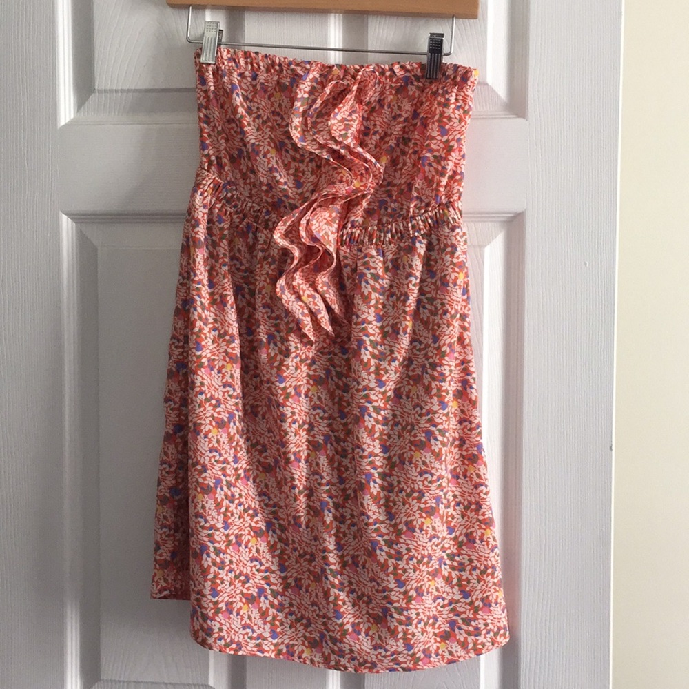 Lush orange Strapless dress!